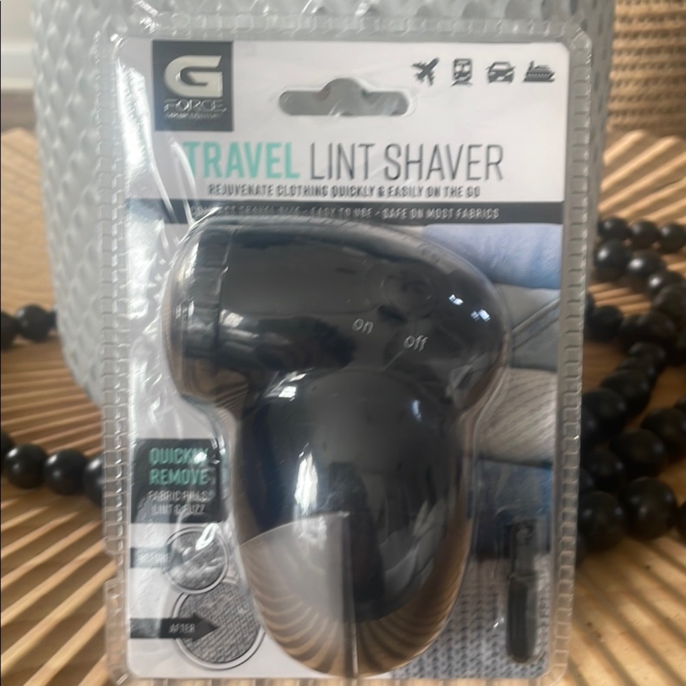 G/FORE Black Ergonomic Grooming Tool